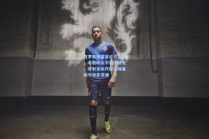 克罗斯播客言论引热议，半数听众不识伊萨克，折射足坛代际认知差异与信息浪潮