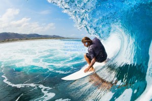 欧冠决赛巅峰对决，皇马3-1力克多特蒙德，第15次捧起大耳朵杯