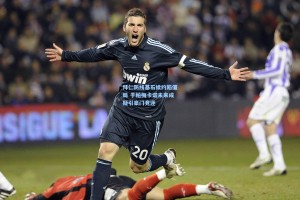 拜仁防线基石续约陷僵局 于帕梅卡诺未来成疑引豪门竞逐