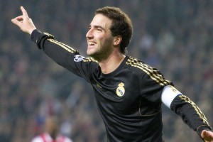 贝蒂斯遭欧足联重罚，因球迷破坏行为被禁售欧联首场客场门票