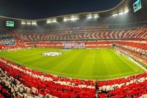 英超争冠白热化，曼城、阿森纳、利物浦上演终极对决