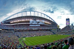 吉滕斯专访揭秘，训练场千锤百炼，助攻内托成英超经典瞬间