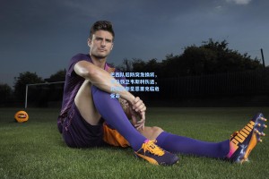 巴西队后防突发换将，罗马铁卫韦斯利伤退，瓦斯科新星恩里克临危受命