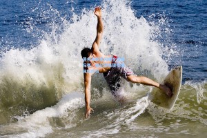 混合泳新星闪耀全国锦标赛，破纪录表现引爆泳坛热议